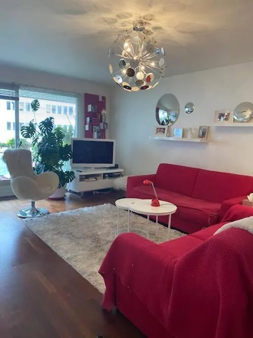 La Vie En Rose-Montparnasse Daire Paris